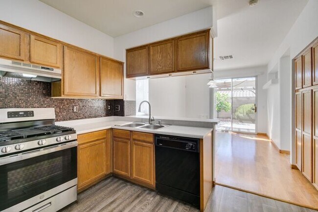 Building Photo - Charming Henderson Home on a Corner Cul-de-Sac Lot