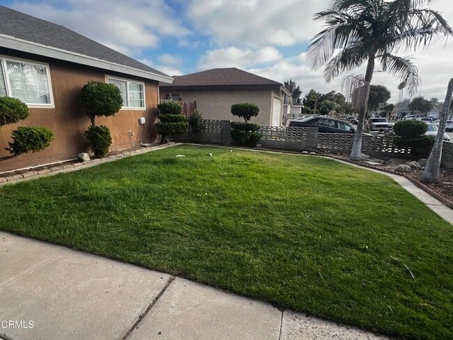 Building Photo - 2530 Geronimo Dr