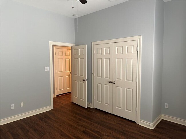 Building Photo - 3444 Cline St