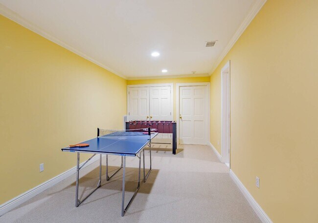 Building Photo - 18 Cuffee Dr