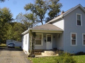 Building Photo - 525 29th St NW