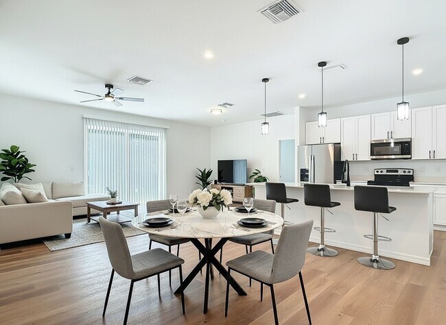 Building Photo - Brand New Home in North Port *3 Bedrooms & 2 Baths*