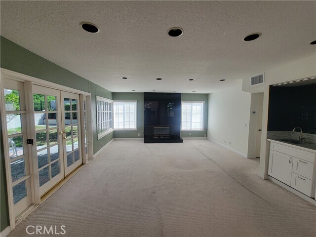 Building Photo - 5303 E Big Sky Ln
