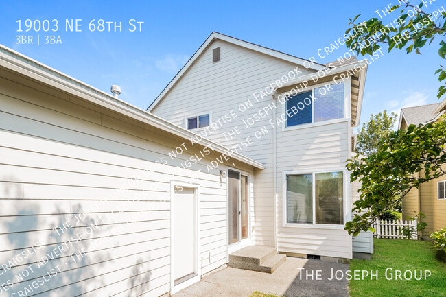 Building Photo - 19003 NE 68th St