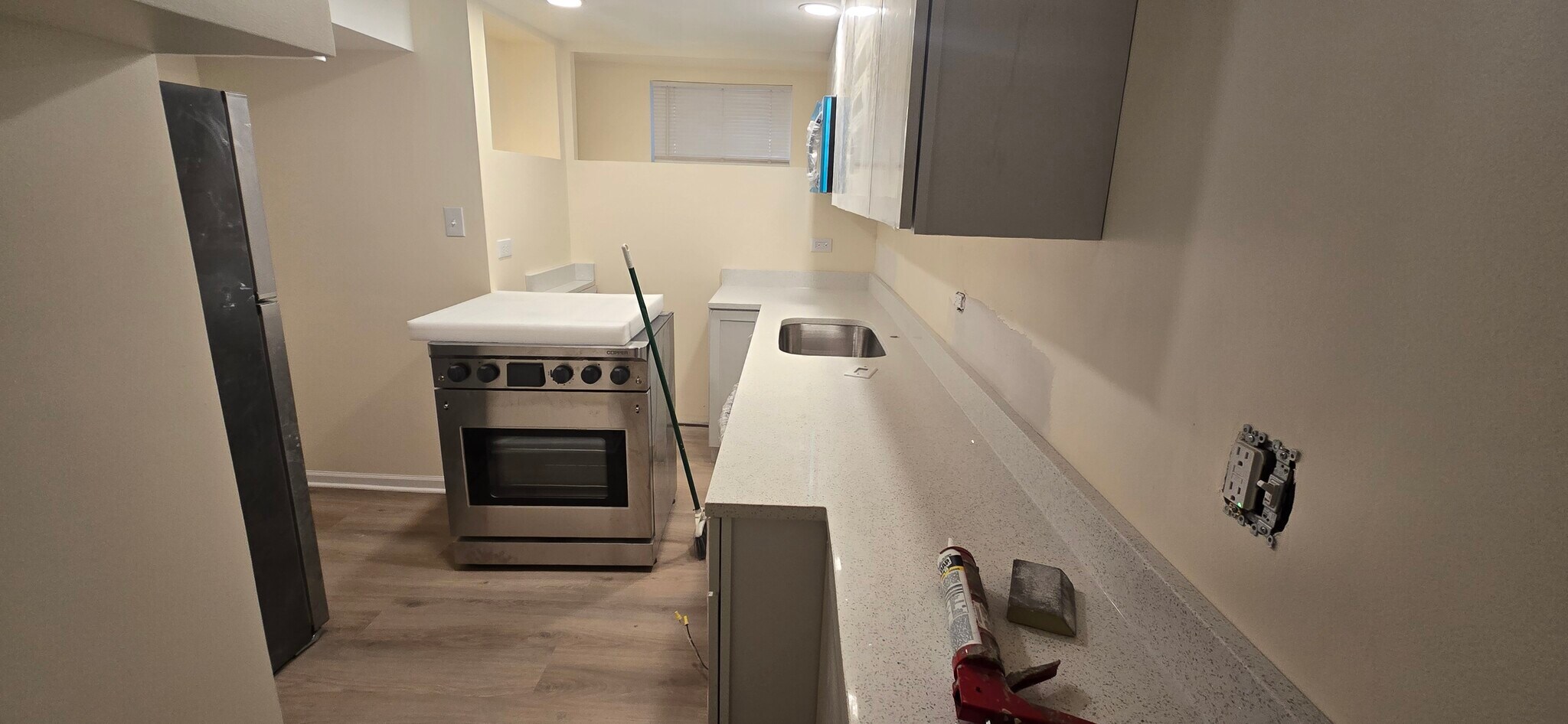 Building Photo - 5423 S Blackstone Ave