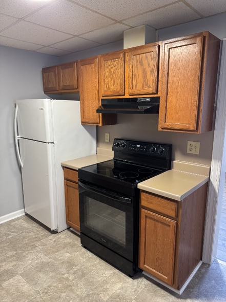 Building Photo - 30 N Earl St