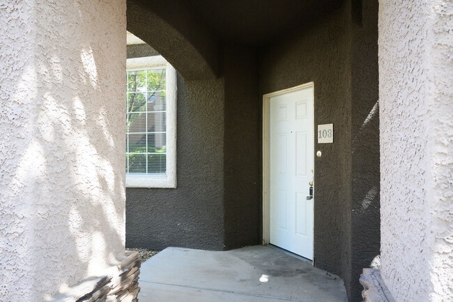 Building Photo - 7709 Himalayas Ave