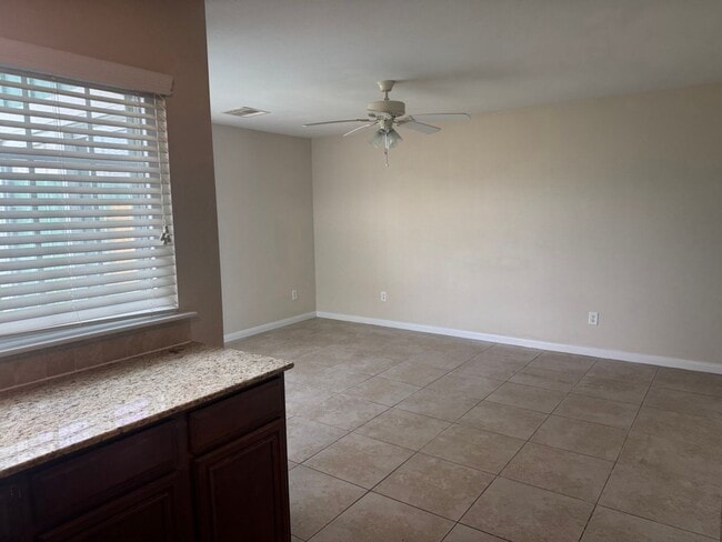 Building Photo - Nice 2 story townhome for rent in quiet ne...