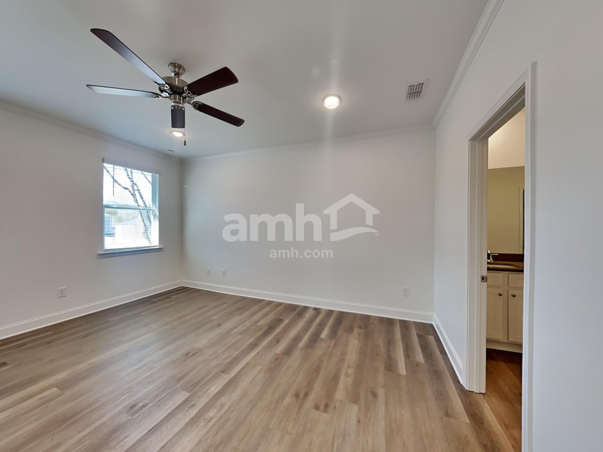 Building Photo - 1365 Soapstone Rd