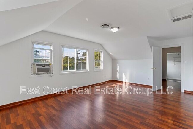 Building Photo - 13628 Pennsylvania Ave