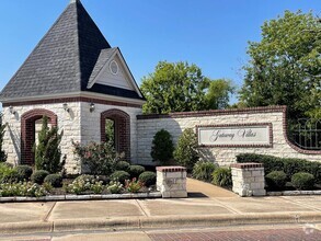 Building Photo - 144 Forest Dr Loop
