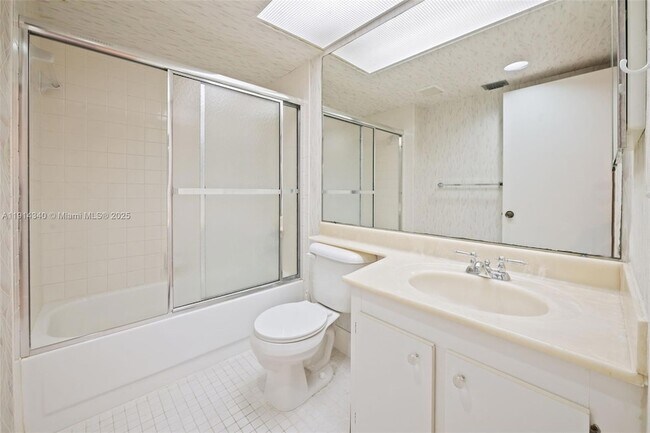 Building Photo - 13001 SW 11th Ct