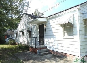 Building Photo - 2302 E 40th St
