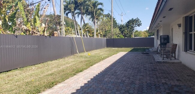 Building Photo - 9835 SW 56th St