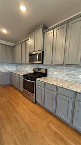 Building Photo - 721 McAdoo Dr