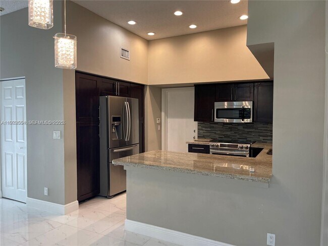 Building Photo - 10101 NW 5th St