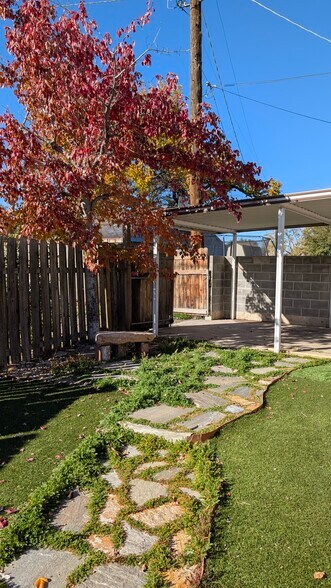 Zen backyard and carport - 2135 Adams Ave