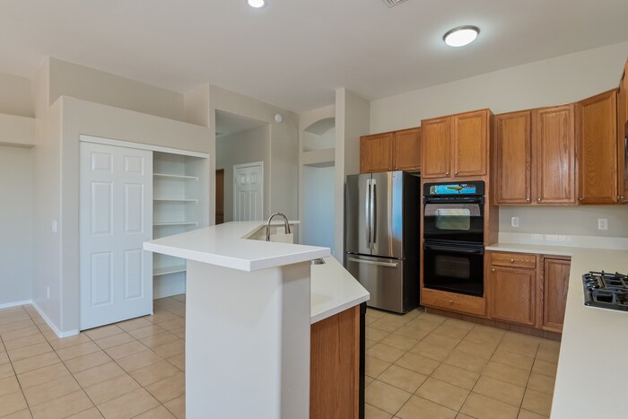 Building Photo - 7825 W Freedom Eagle Dr