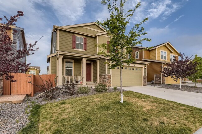 Building Photo - **** SPECIAL OFFER: 1 Month Rent FREE, if lease by July 1st week ****** Beautiful 4 bed, 4 bath h...