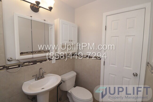 Building Photo - 4118 Gamma St