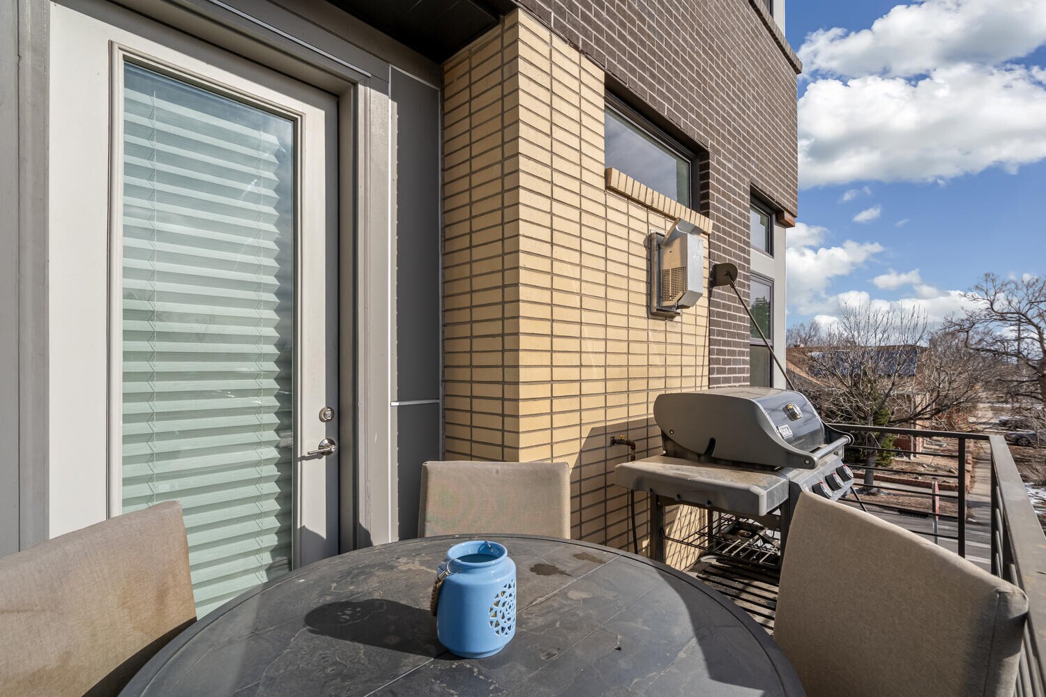 Building Photo - 4001 W Conejos Pl