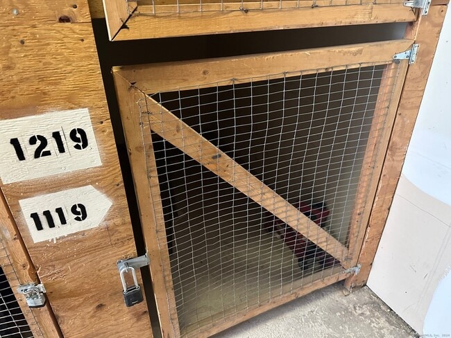 Building Photo - 1119 Harbor View Dr