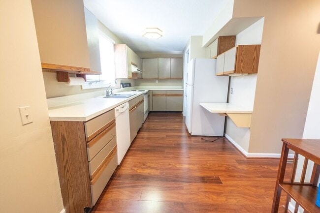 Building Photo - 51 Chapin Greene Dr
