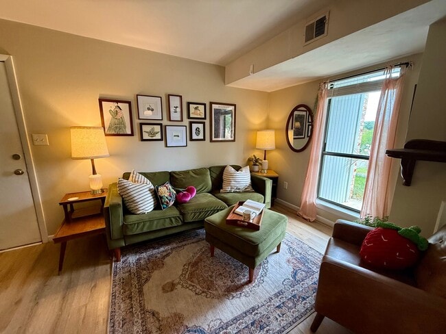 Building Photo - 3551 Timberline Trail