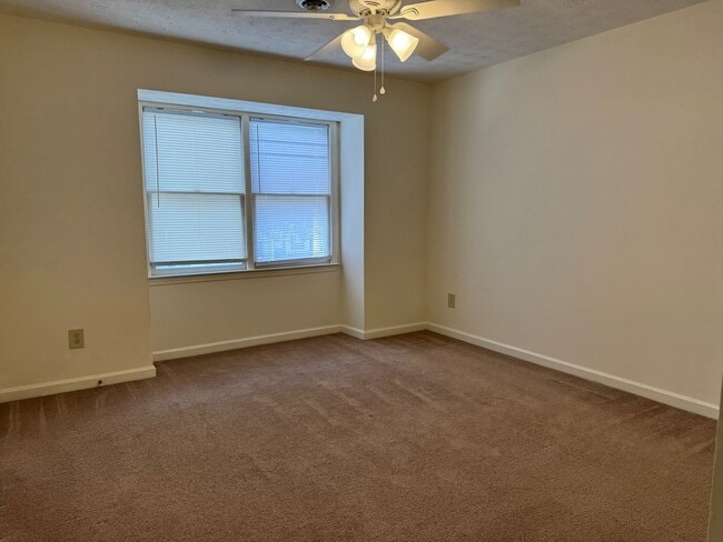 Building Photo - Great Location!!! Five Points, Tanyard Condominium's