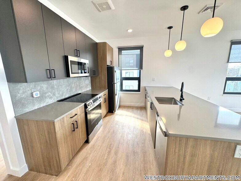 Building Photo - 199 Gardner St