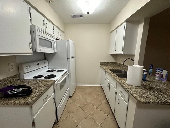 Building Photo - 8801 Hammerly Blvd