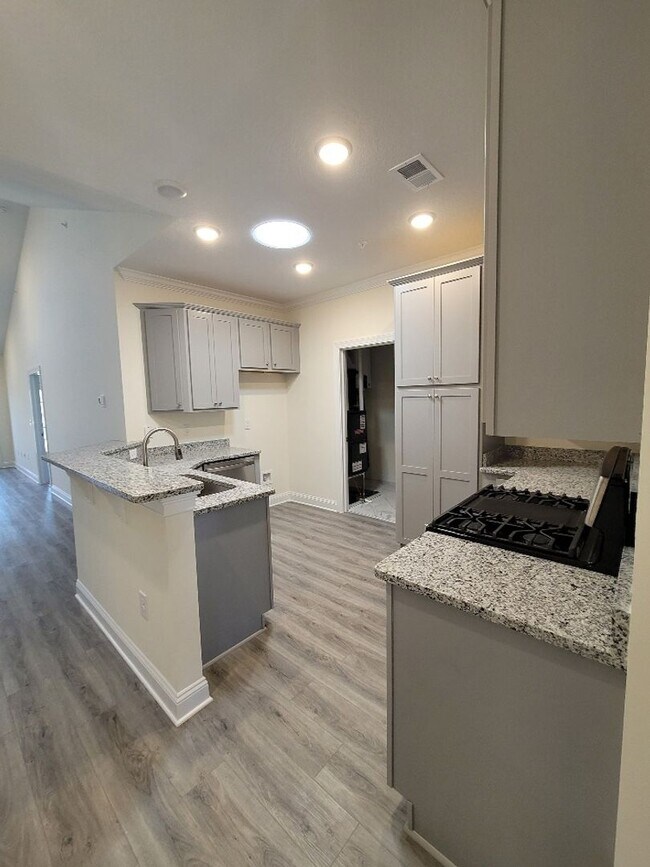 Building Photo - Long Term Rental in Cypress Grove - Murrells Inlet, SC