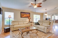 Building Photo - 2130 Rio Nuevo Dr