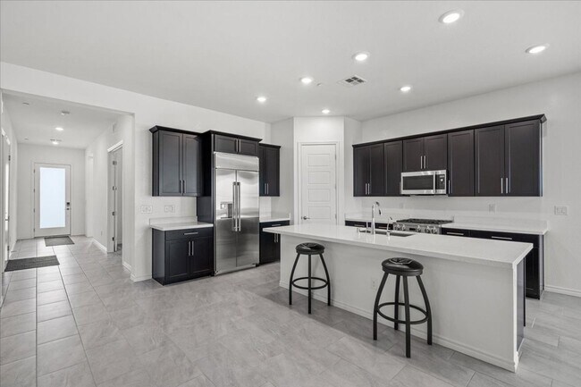 Building Photo - Available Now ! Beautiful Single Story at ...
