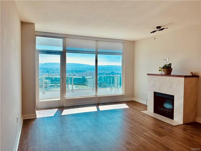 Building Photo - CROWN JEWEL OF URBAN ELEGANCE: BEST RENTAL...