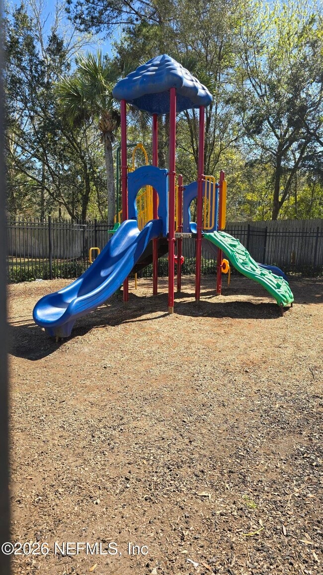 Building Photo - 6821 Lake Mist Ln