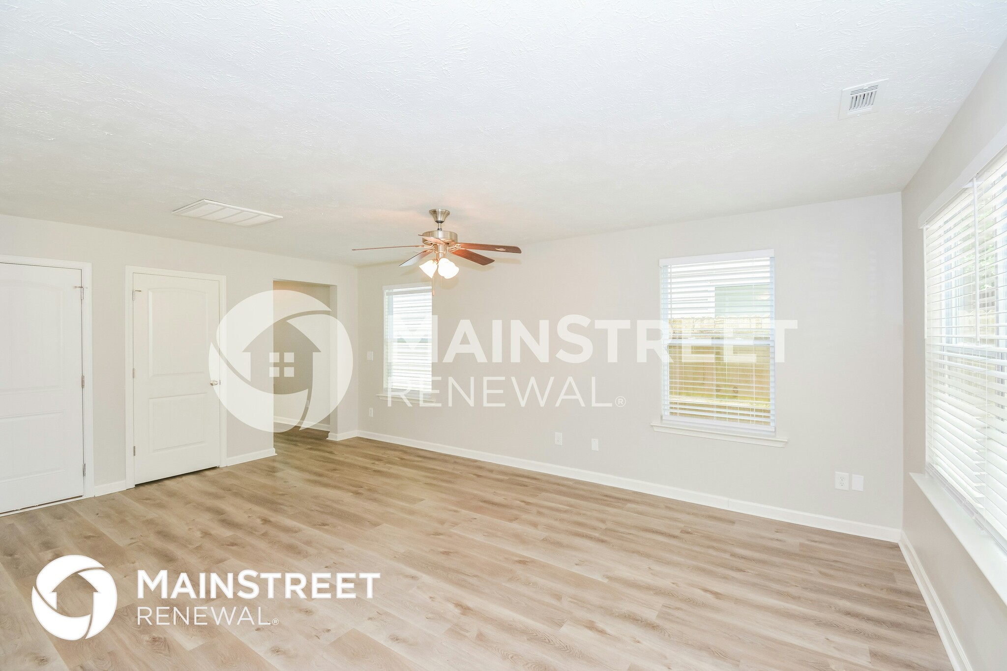 Building Photo - 2560 Willow Branch Dr