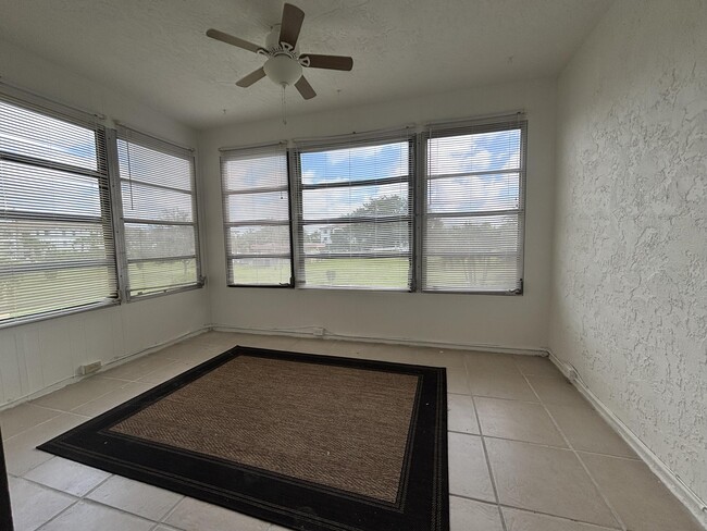 Building Photo - 9355 SW 8th St