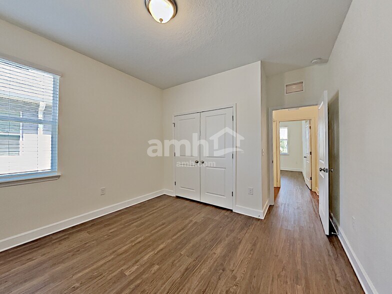 Building Photo - 309 Pine Terrace Dr