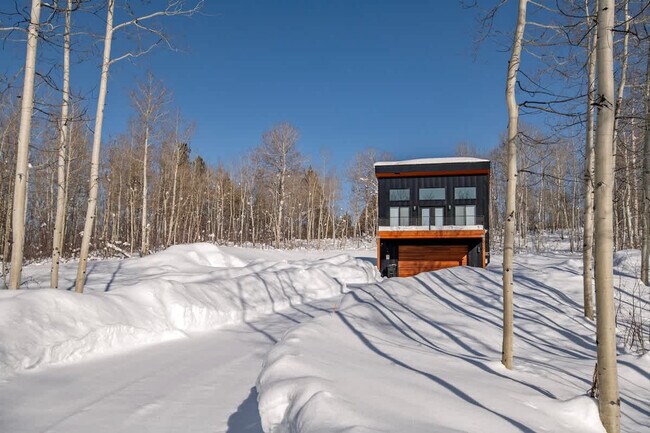 Building Photo - 6177 Ruffed Grouse Rd