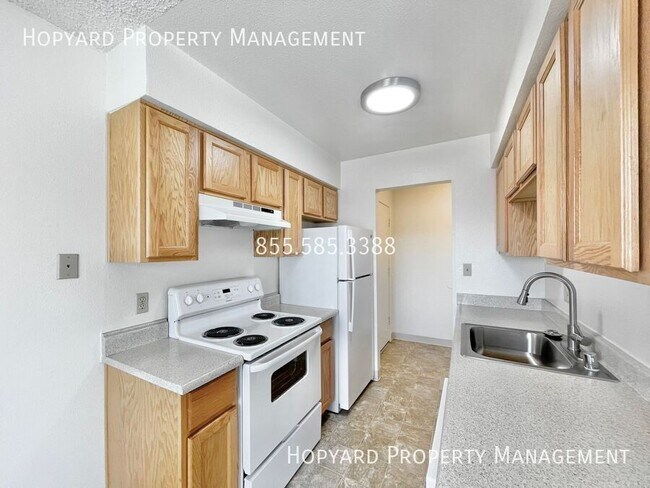 Building Photo - 5155 Arden Wy