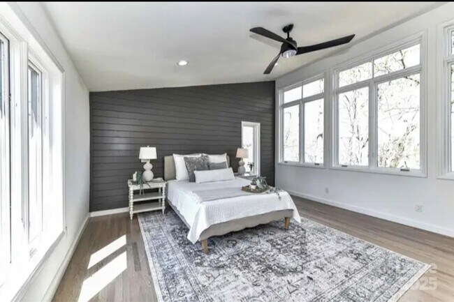 Building Photo - 216 Hermance Ln