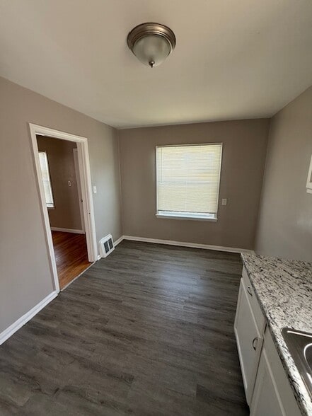 Building Photo - 18403 Conley St