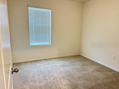 Building Photo - 4965 NE 14th Pl