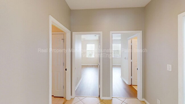 Building Photo - 155 Bella Vista Way