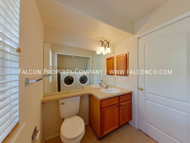 Building Photo - 4055 Morning Glory Rd