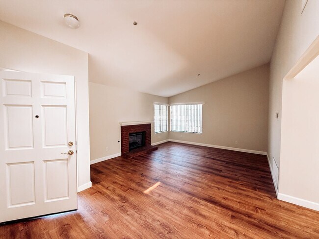 Building Photo - 6152 Orange Ave