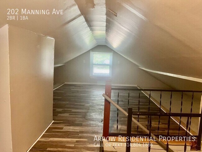 Building Photo - 202 Manning Ave