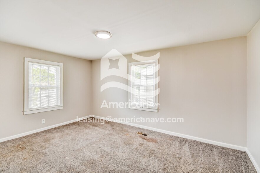 Building Photo - 1853 Princeton Ct SW