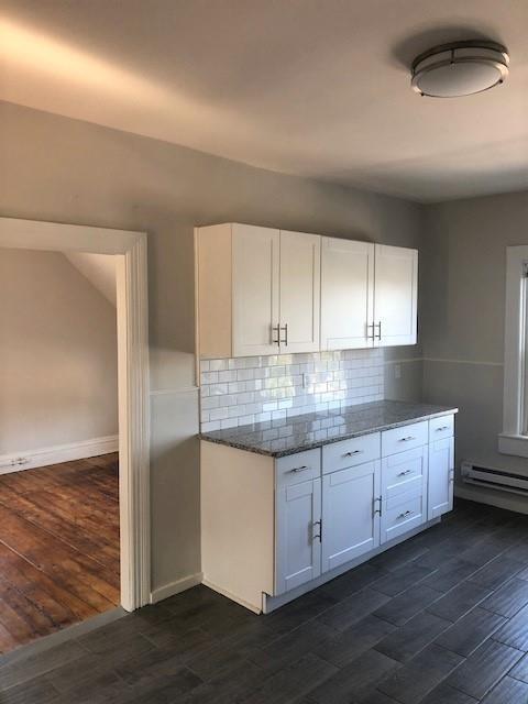 Building Photo - 22-22 10th St